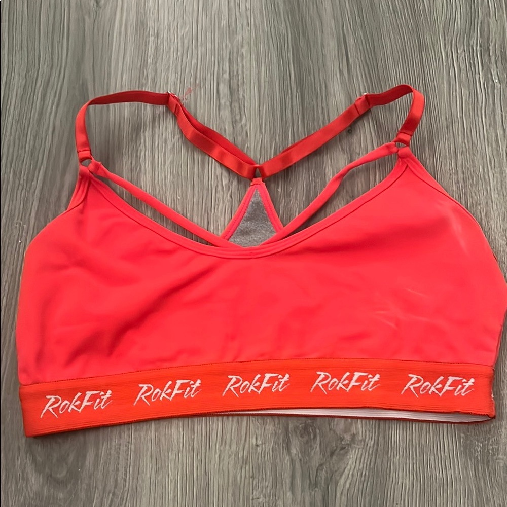 Red Racerback Sports Bra with Seamless Design